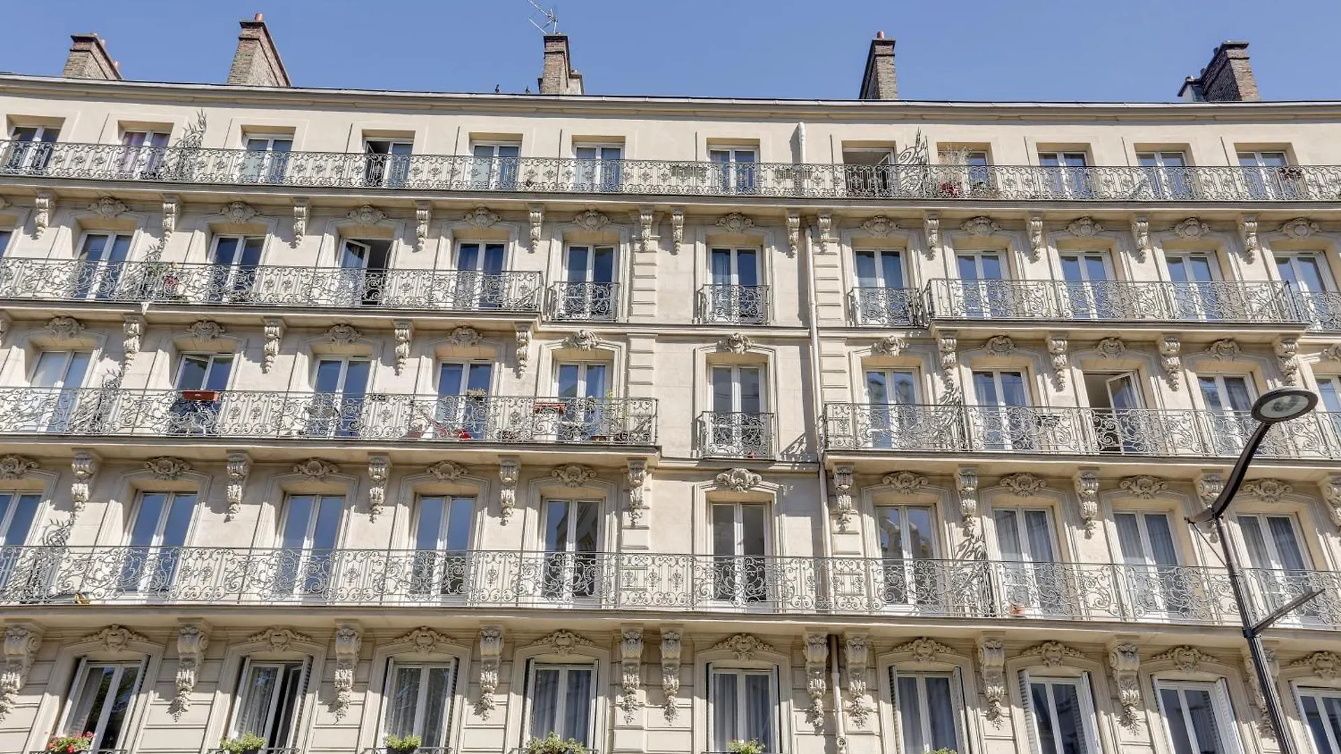 Sejours Parisiens / Le Royal / 4* Apartment Paris